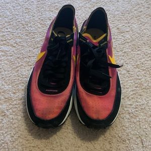Nike Waffle One Fuchsia/ University Gold Running Athletic Size 7.5